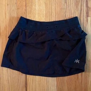 Kyodan workout/ walking comfortable skort size M- black- with zipper pocket